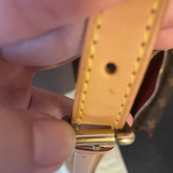 Authentic Louis Vuitton Viva Cite pm - Picture 8 of 11